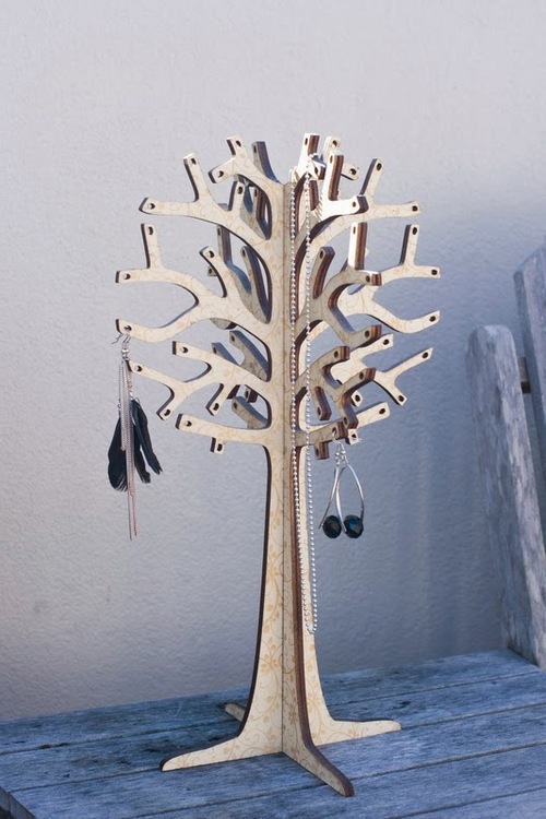 Дерево на стене своими руками из подручных материалов
